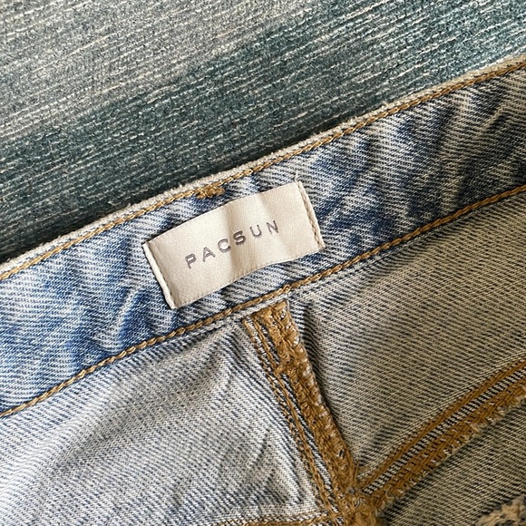 PacSun Trendy Casey Low Rise Baggy Light Indigo Distressed Wide Leg Jeans - Picture 10 of 13